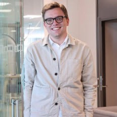 Oskar Avedal (moderator)
